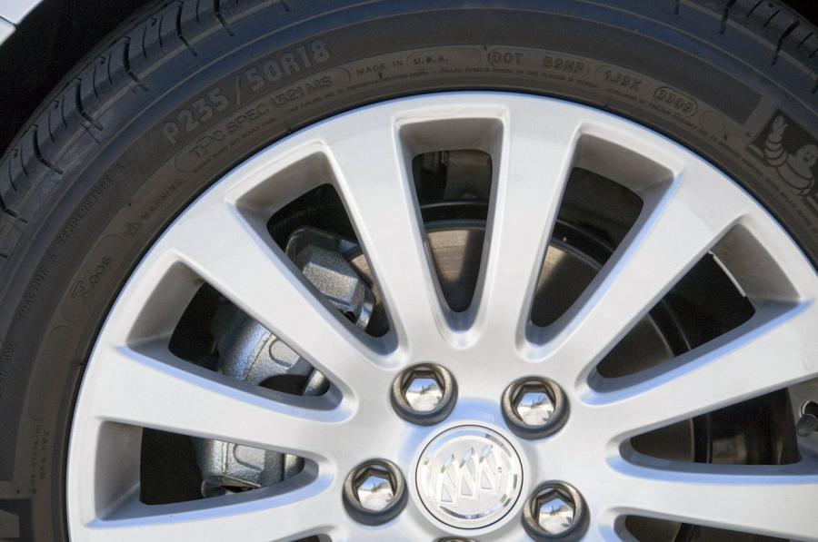  Buick Regal 2011 года  (фото 67 из 77)